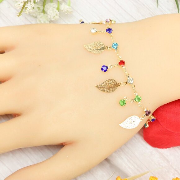 "Trendy Handmade Bracelet – A Thoughtful Gift for Girls & Women | UNVRC1167 - Picture 5 of 10